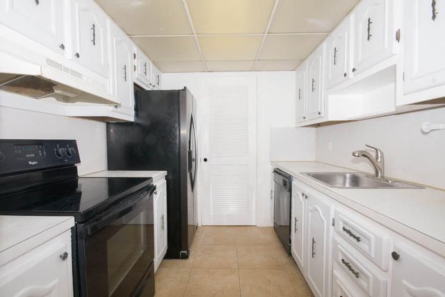 301 Croton Avenue 310, Lantana, FL 33462