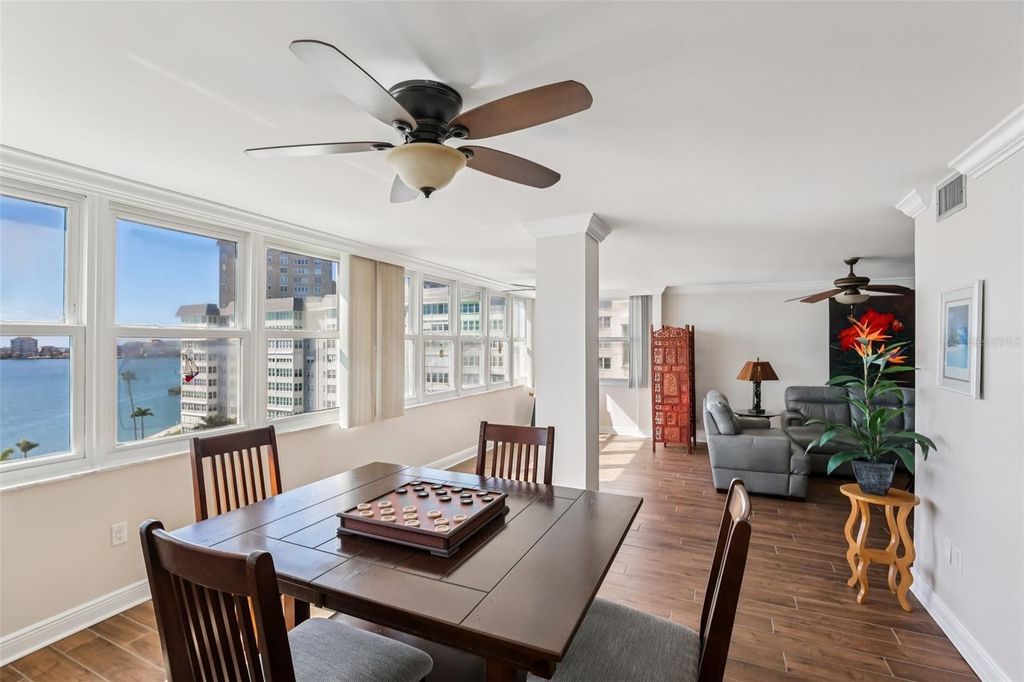 Image 6 of property listing at 5108 BRITTANY DRIVE S 805, St Petersburg, FL 33715