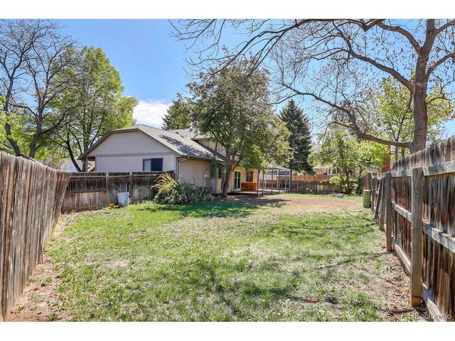 10128 E Weaver Pl, Englewood, CO 80111