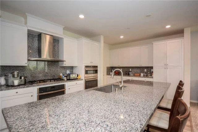 4211 E Cielo Privado, Ontario, CA 91761
