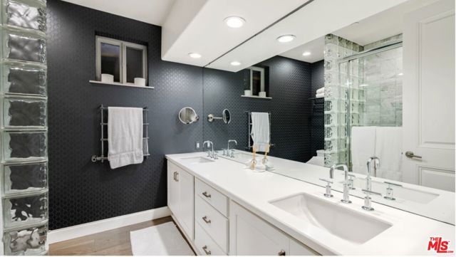25252 Malibu Road Lower Unit, Malibu, CA 90265