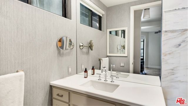 25252 Malibu Road Lower Unit, Malibu, CA 90265