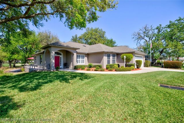 3421 E Glen Eagles Drive, Avon Park, FL 33825