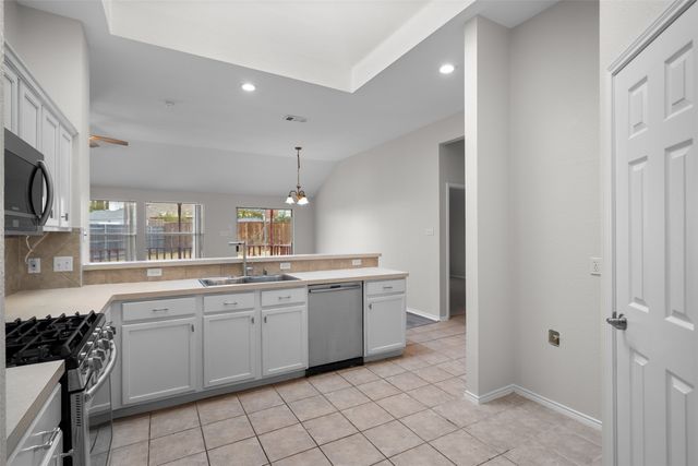 917 Circle View Lane, Denton, TX 76210