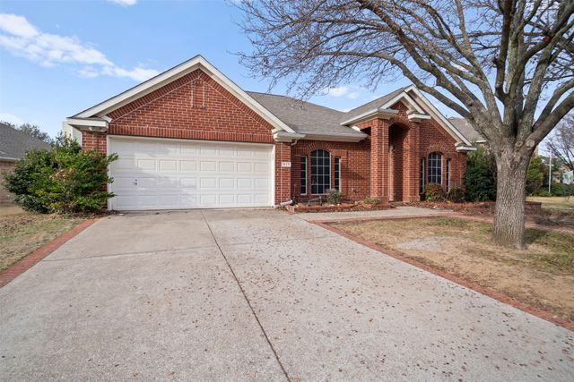 917 Circle View Lane, Denton, TX 76210