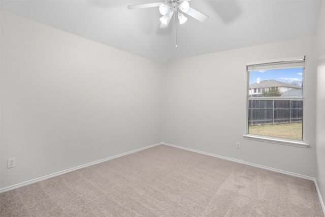 917 Circle View Lane, Denton, TX 76210