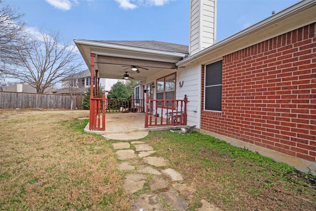 917 Circle View Lane, Denton, TX 76210