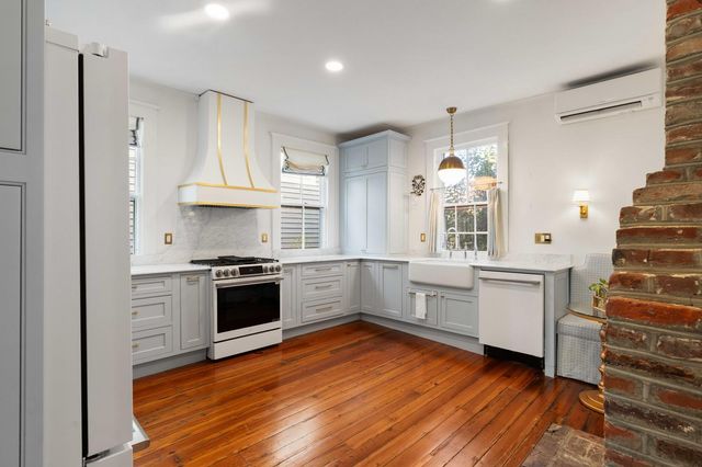 78 Vanderhorst Street, Charleston, SC 29403