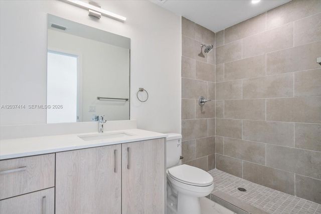 420 SW 7th Avenue 304, Miami, FL 33130