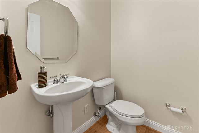 9764 Olde Georgetown Way, Centerville, OH 45458