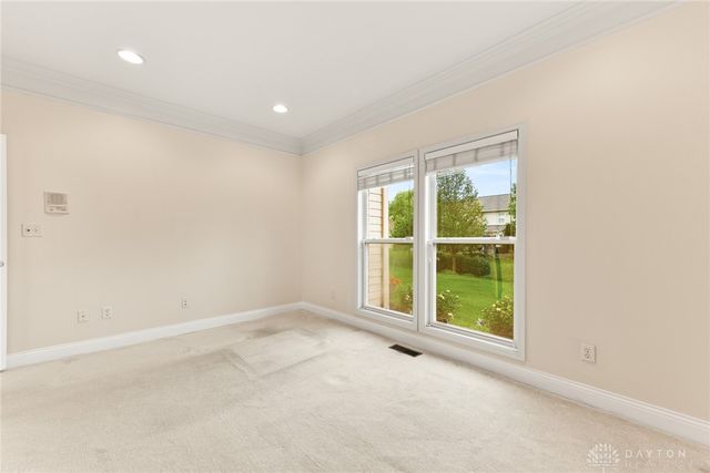 9764 Olde Georgetown Way, Centerville, OH 45458