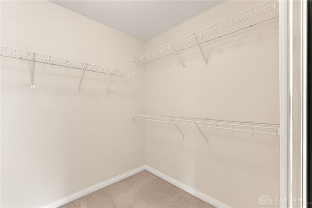 9764 Olde Georgetown Way, Centerville, OH 45458