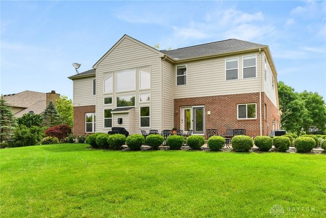 9764 Olde Georgetown Way, Centerville, OH 45458