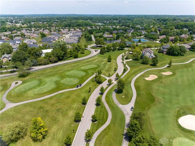 9764 Olde Georgetown Way, Centerville, OH 45458