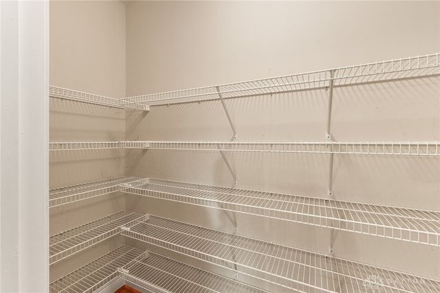 9764 Olde Georgetown Way, Centerville, OH 45458