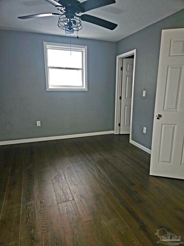 3418 Luke St, Pensacola, FL 32505