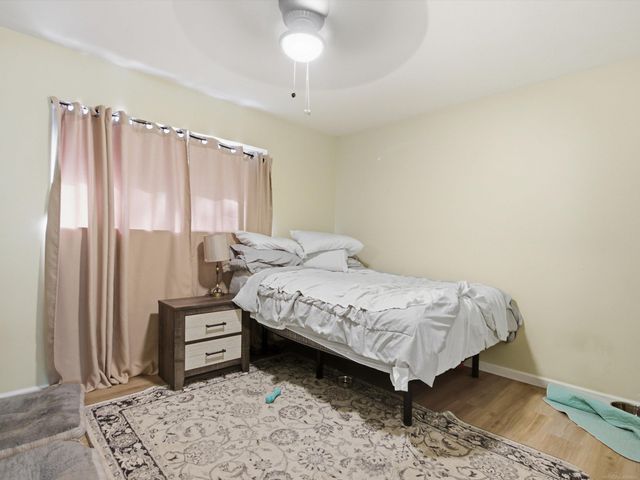 22483 Sunnydale Street, Saint Clair Shores, MI 48081