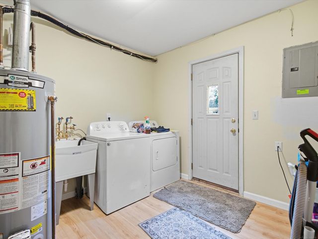 22483 Sunnydale Street, Saint Clair Shores, MI 48081