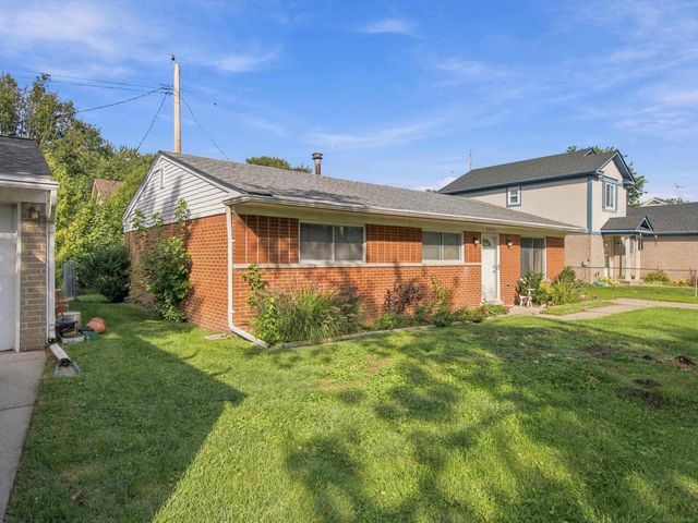 22483 Sunnydale Street, Saint Clair Shores, MI 48081