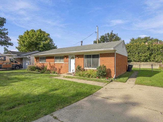22483 Sunnydale Street, Saint Clair Shores, MI 48081