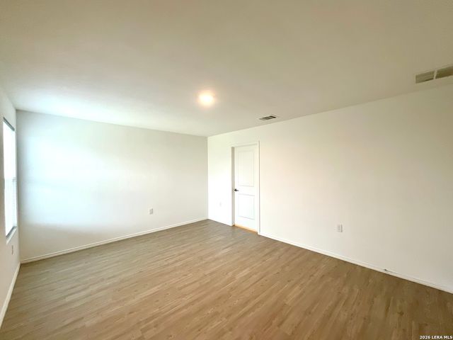 615 Bean Bend, San Antonio, TX 78221