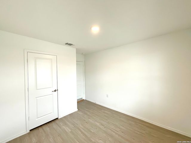 615 Bean Bend, San Antonio, TX 78221