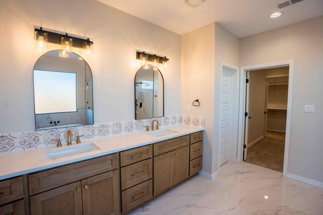 2512 Saltillo Road NE, Rio Rancho, NM 87144