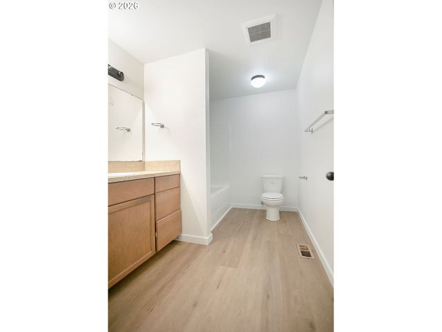 91537 Oklahoma Hill Dr, Clatskanie, OR 97016