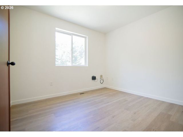 91537 Oklahoma Hill Dr, Clatskanie, OR 97016