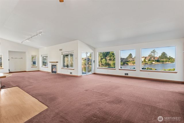 643 Quinault Avenue SE, Ocean Shores, WA 98569