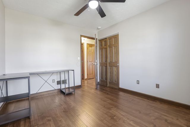66 Bazler Lane, South Bloomfield, OH 43103