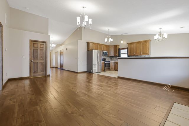 66 Bazler Lane, South Bloomfield, OH 43103
