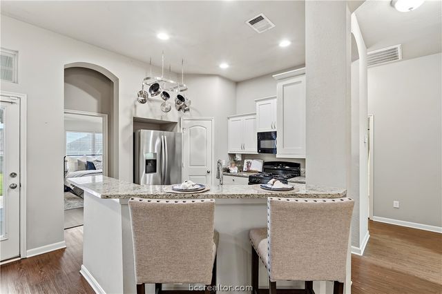 3047 Positano Loop, Bryan, TX 77808