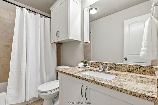 3047 Positano Loop, Bryan, TX 77808