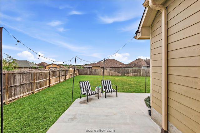 3047 Positano Loop, Bryan, TX 77808