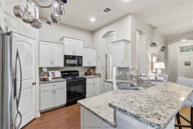 3047 Positano Loop, Bryan, TX 77808