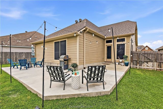 3047 Positano Loop, Bryan, TX 77808