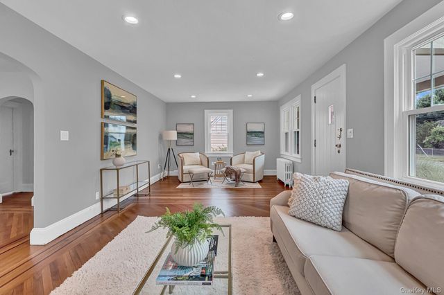 475 Ashland Avenue, North Baldwin, NY 11510