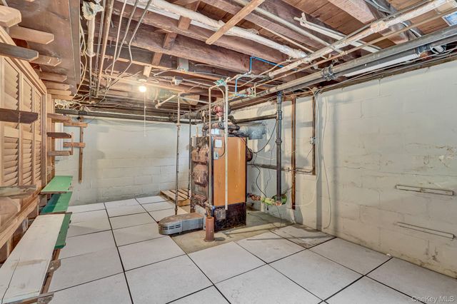 475 Ashland Avenue, North Baldwin, NY 11510