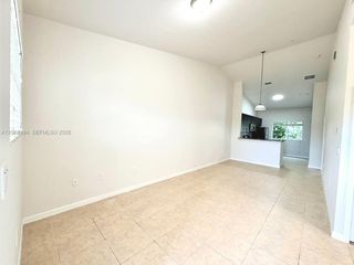 3431 W 80th Street 202, Hialeah, FL 33018