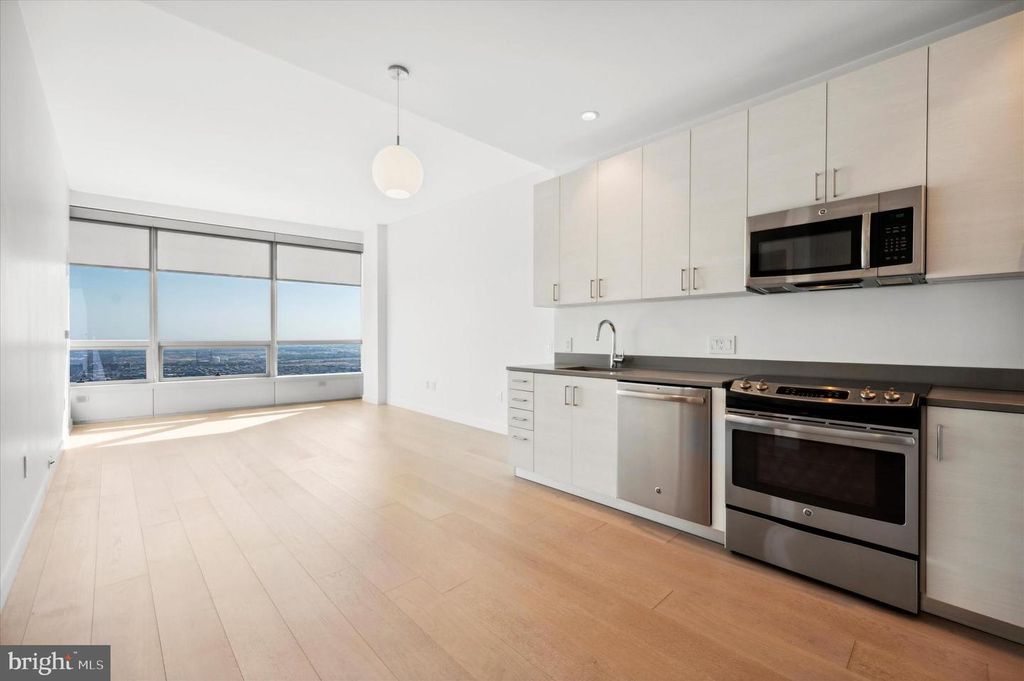 2930 WALNUT STREET #4522, Philadelphia, PA 19104