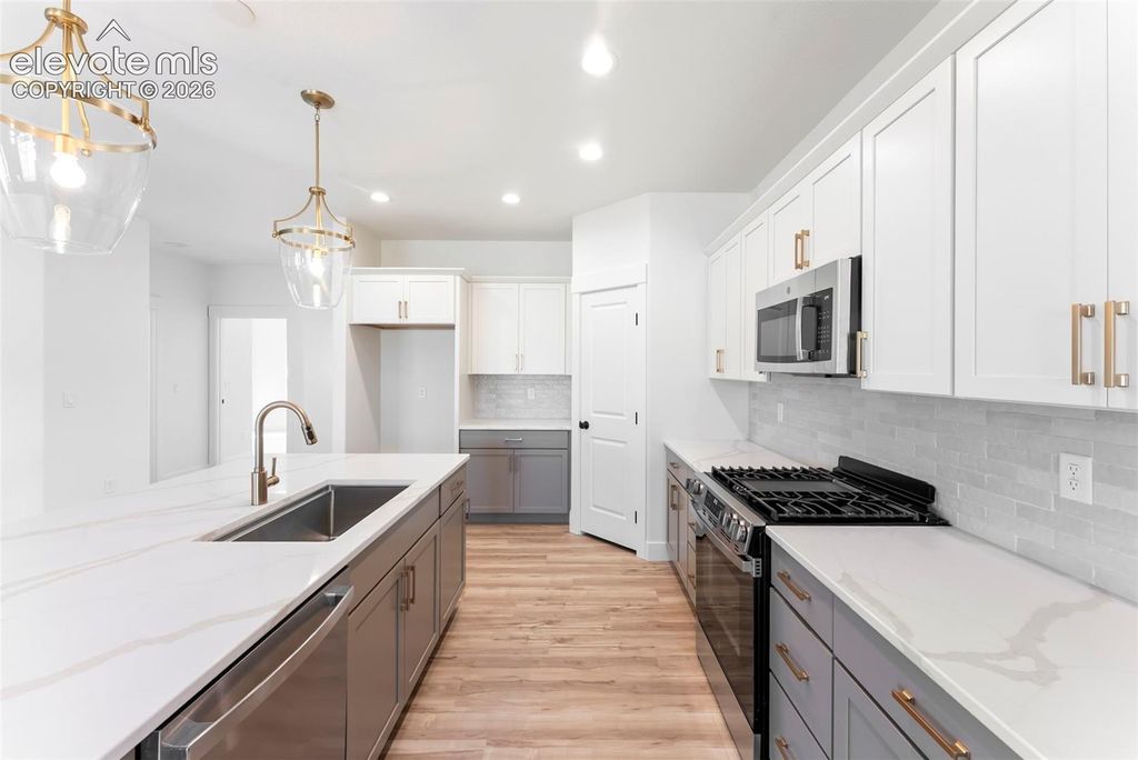 187 High Meadows Drive, Florence, CO 81226 — photo 4