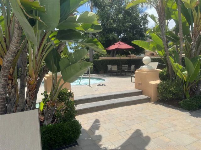 2401 Ladrillo Aisle, Irvine, CA 92606