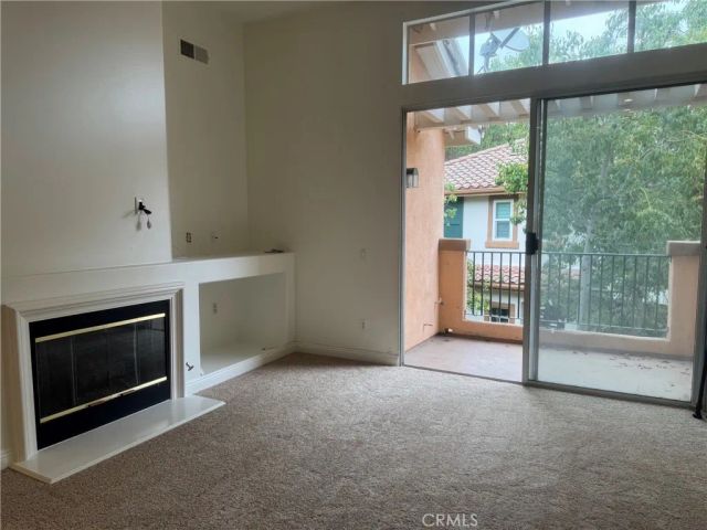 2401 Ladrillo Aisle, Irvine, CA 92606