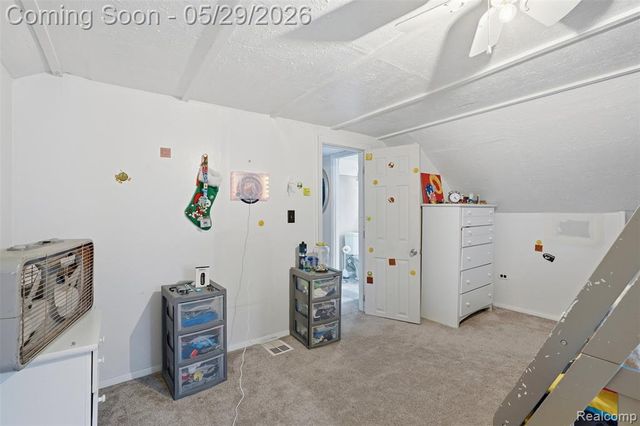 24248 Hayes Avenue, Eastpointe, MI 48021