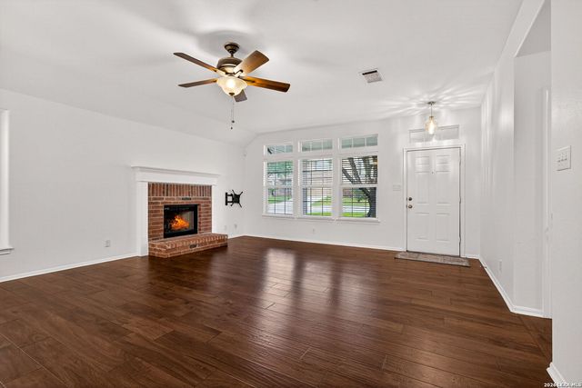 4539 Amandas, San Antonio, TX 78247