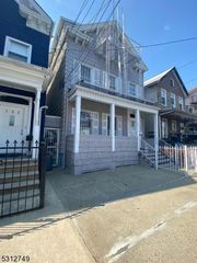 124 Stone St 2, Newark City, NJ 07104