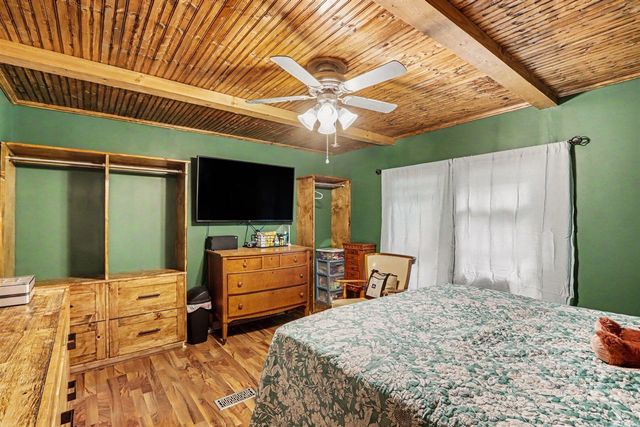 55719 Resort Road, Three Rivers, MI 49093