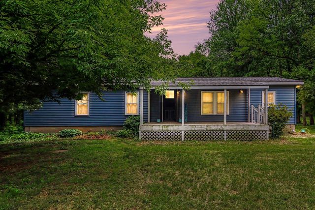 55719 Resort Road, Three Rivers, MI 49093