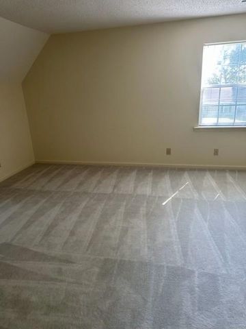 1481 Yates Cove, Lawrenceville, GA 30043